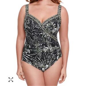 MIRACLESUIT NEW Zahara Sanibel Printed One-Piece Swimsuit